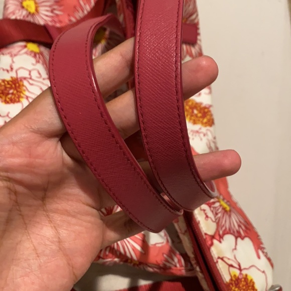 Authentic - Picture 11 of 11